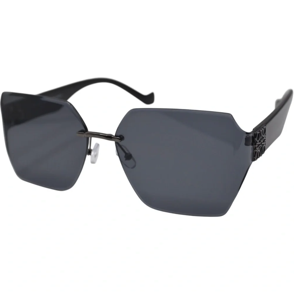 Loewe Women’s Oversized Rimless Sunglasses | Gunmetal & Black | Gray Lens | New - Picture 11 of 16